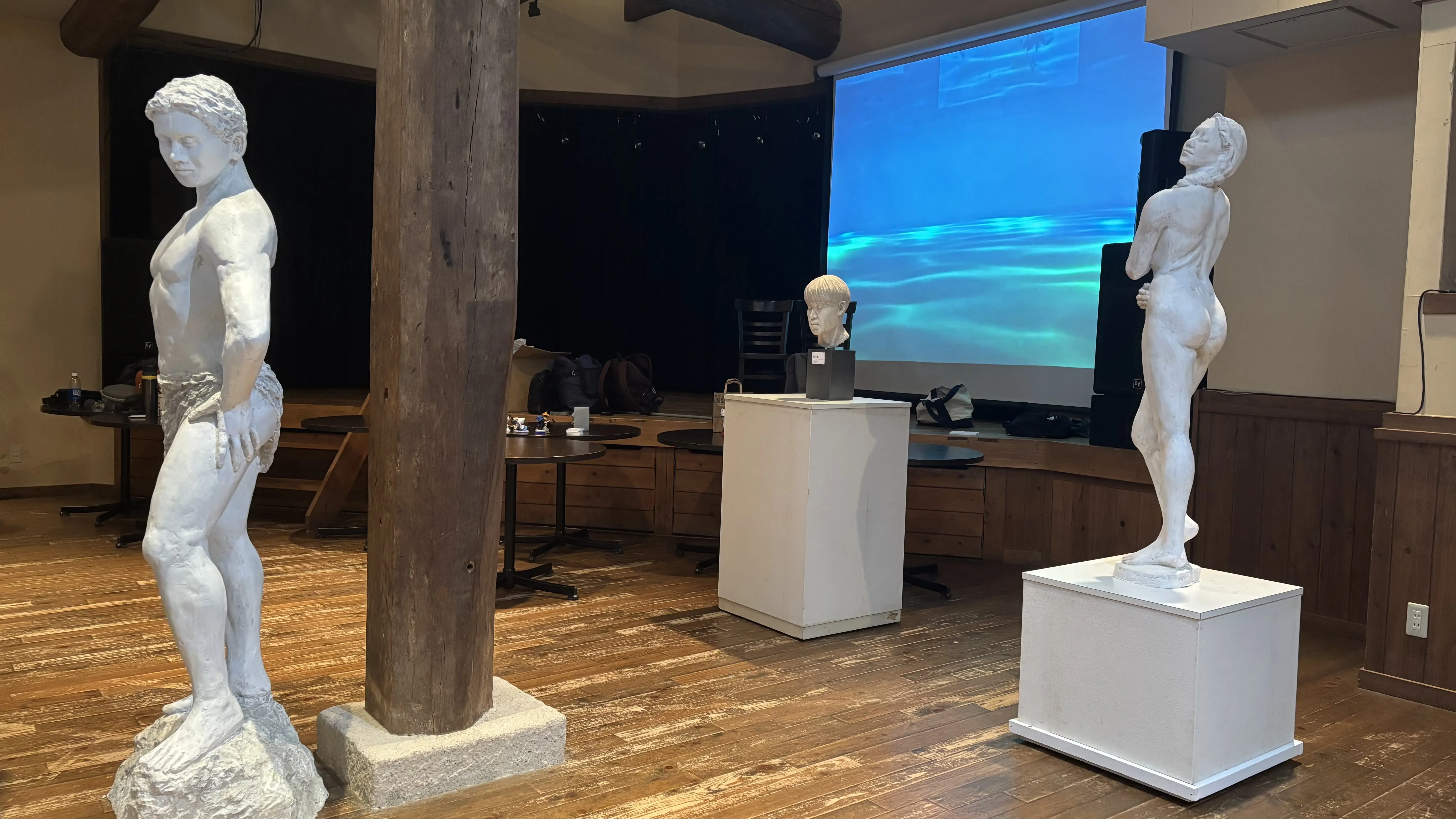 会場入口付近のインフォメーション